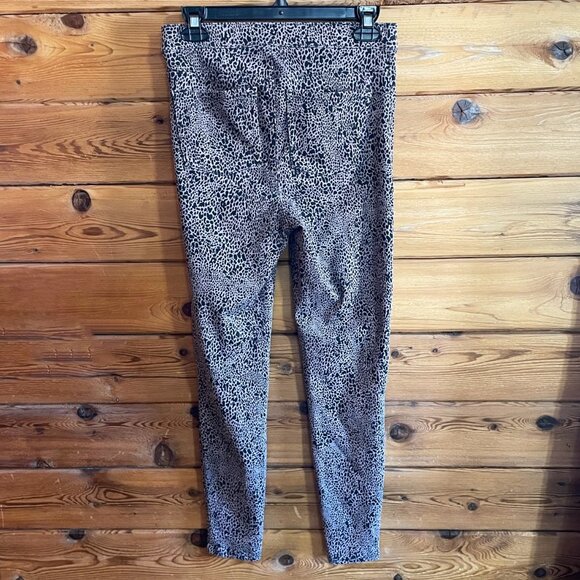 SPANX Jean-ish® Ankle Leggings, tan cheetah print size Medium - Picture 6 of 10